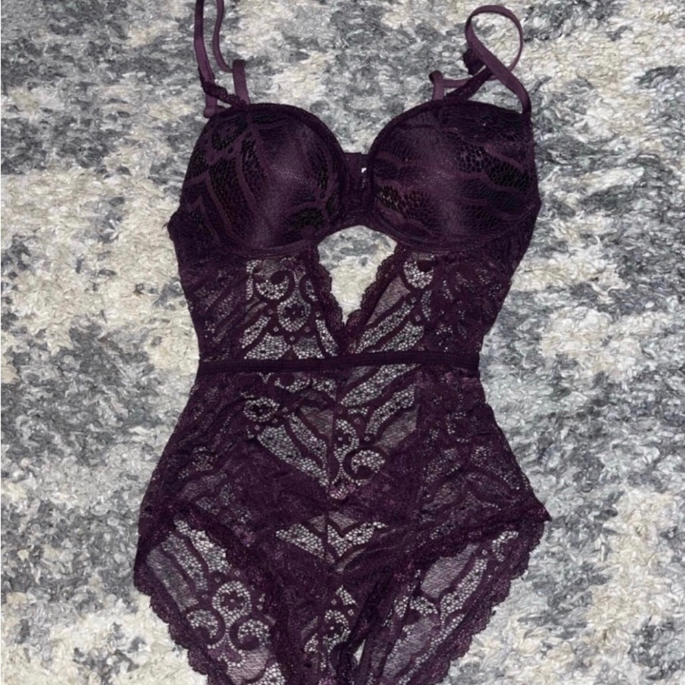 Lace Bodysuit in Deep Purple